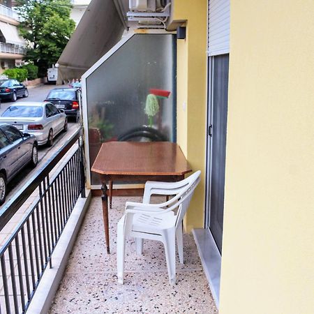 Konstantinos Apartment ネア・ムダニア エクステリア 写真