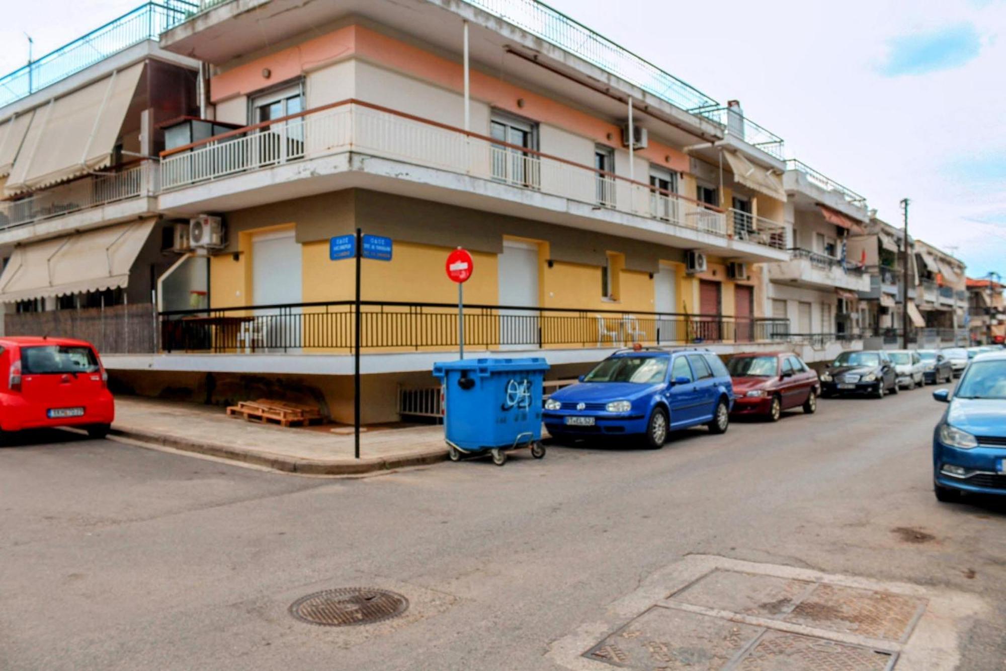 Konstantinos Apartment ネア・ムダニア エクステリア 写真