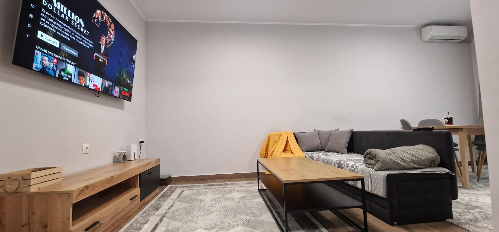 Konstantinos Apartment ネア・ムダニア エクステリア 写真
